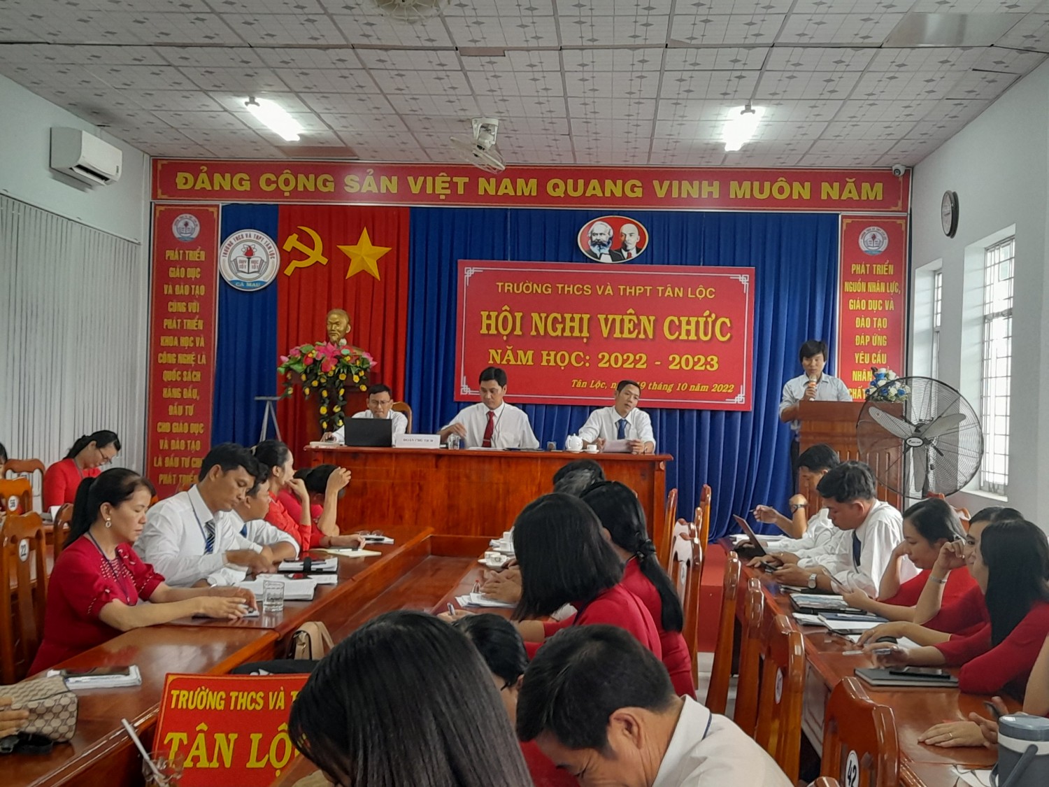 Ông Hồ Quốc Thắng phát biểu