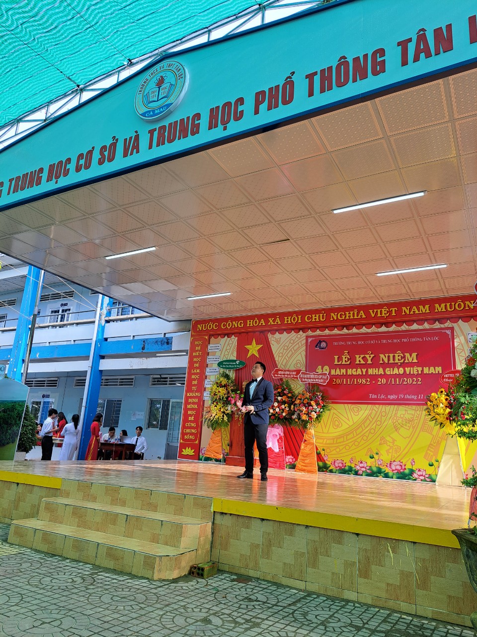 VĂN NGHỆ CHÀO MỪNG 2