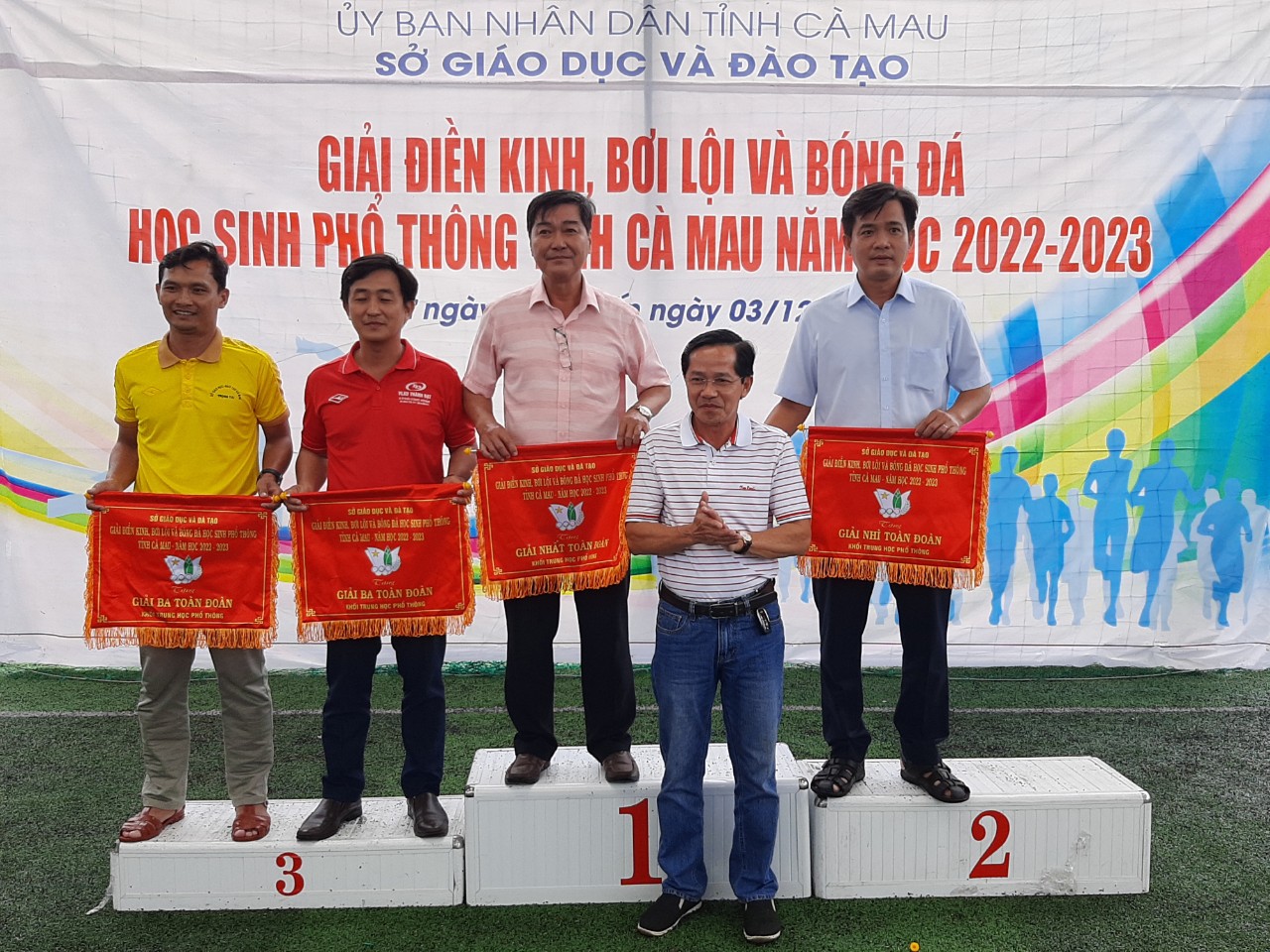 TRƯỜNG THCS VÀ THPT TÂN LỘC THAM GIA GIẢI ĐIỀN KINH, BƠI LỘI VÀ BÓNG ĐÁ HỌC SINH TỈNH CÀ MAU NĂM 2022