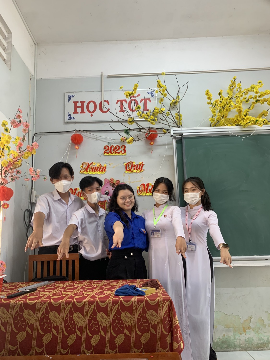 5b52f1721172ca2c9363