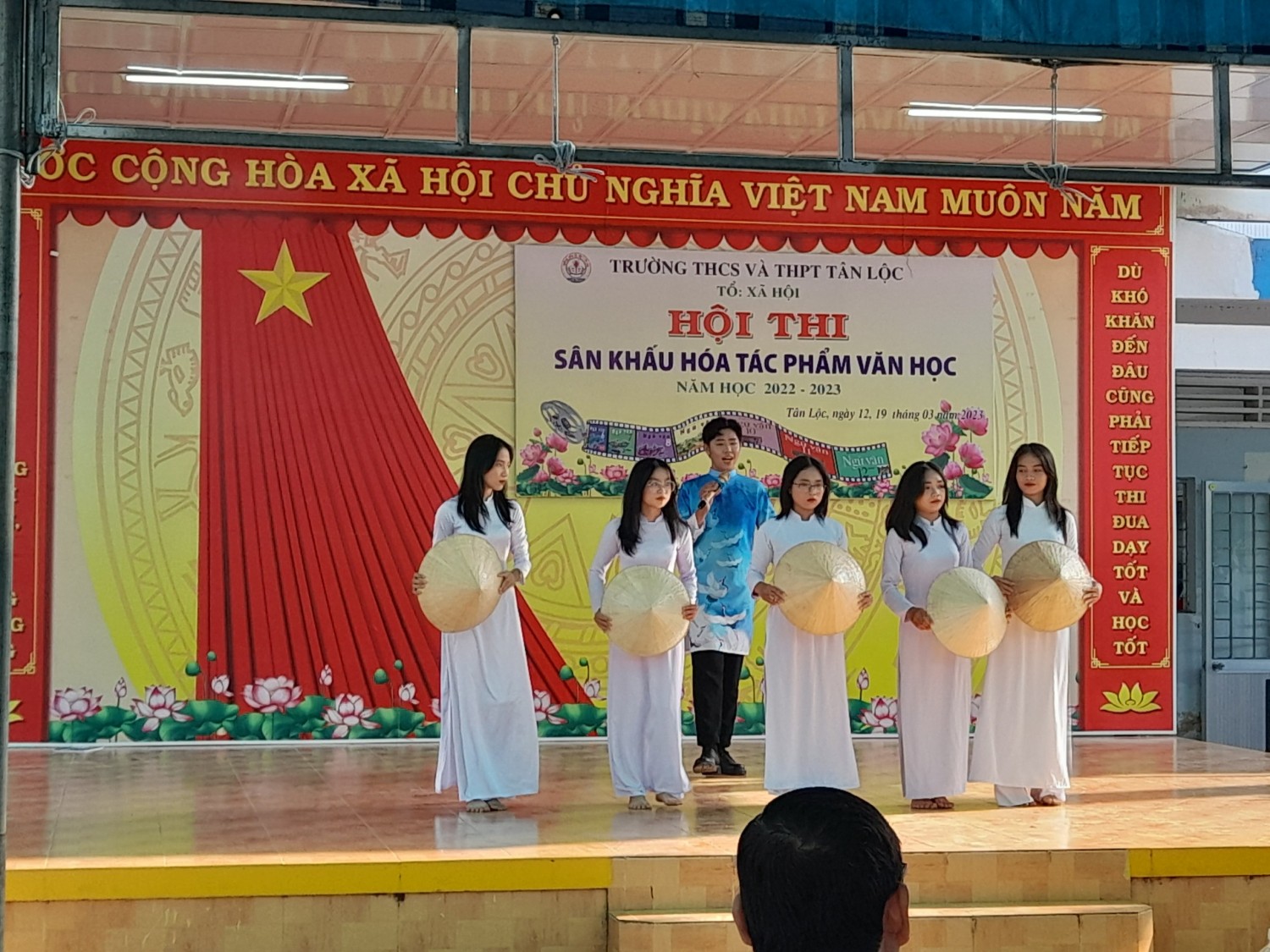 Văn nghệ skh 1