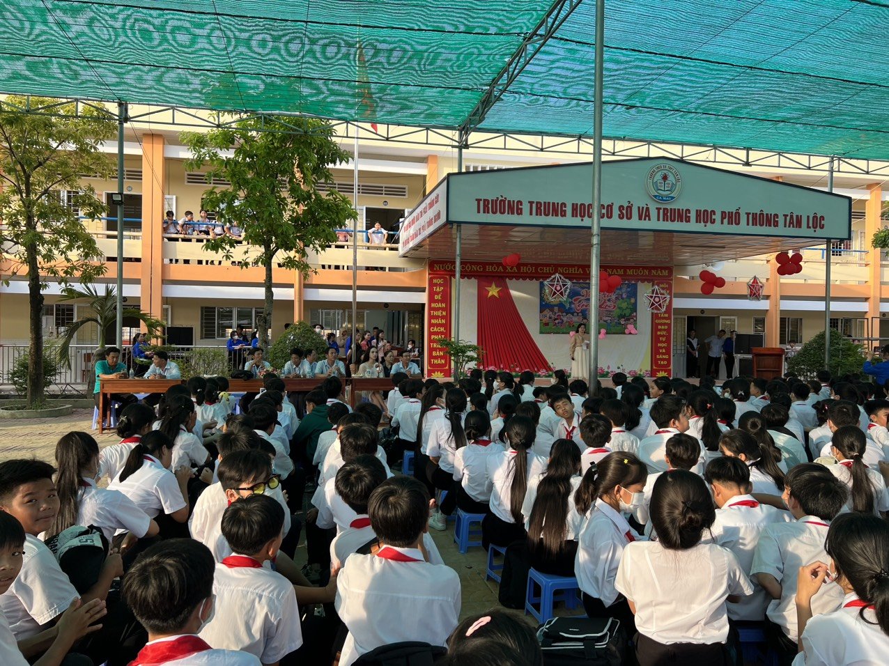 TRUNG THU ĐOÀN 8