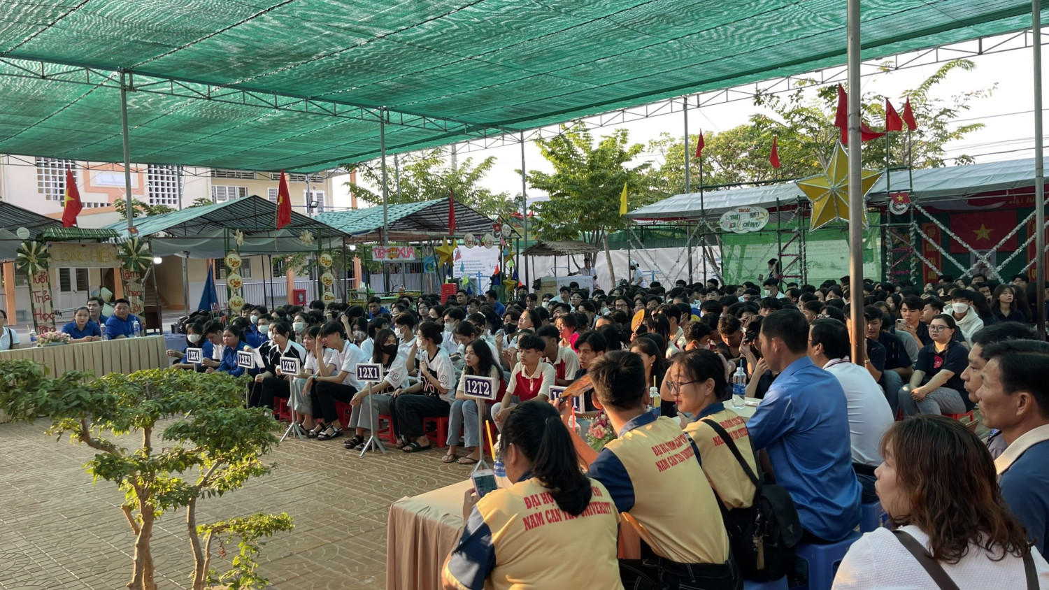 TRƯỜNG THCS VÀ THPT TỔ CHỨC THÀNH CÔNG HỘI TRẠI TRUYỀN THỐNG 26/3