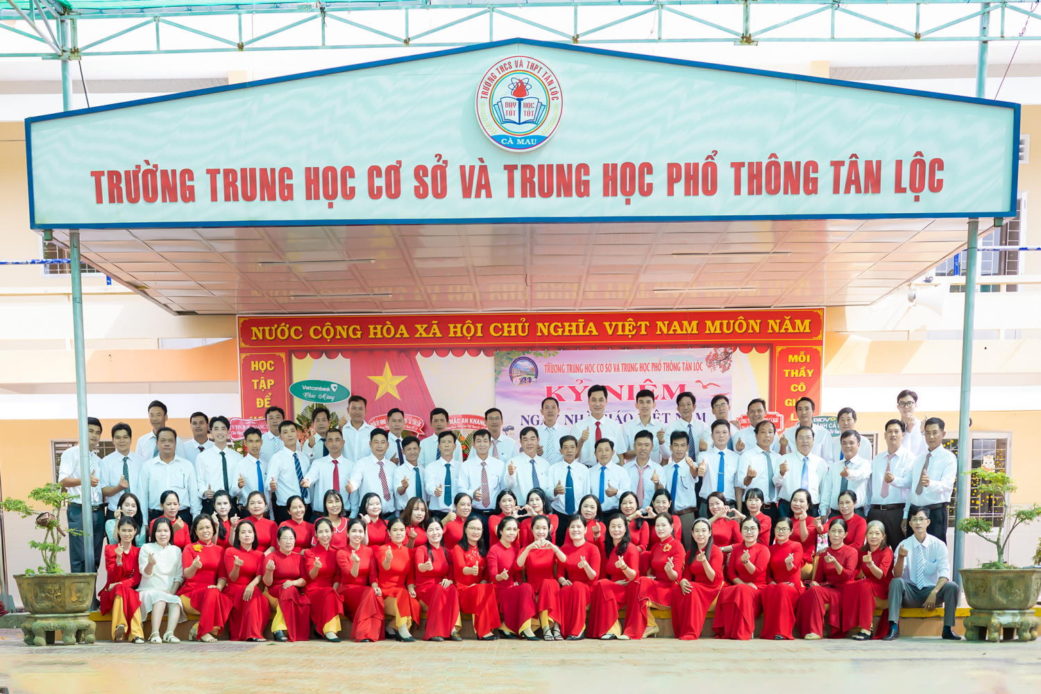 Tập thể SP nhà trường Năm học 2023-2024